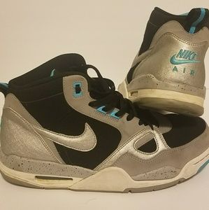 Nike air flights size 11